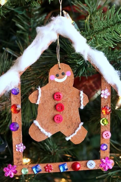 Gingerbread Man Tree, Gingerbread House Craft, Gingerbread Unit, Gingerbread Activities, Cinnamon Ornaments, Kindergarten Christmas, Christmas Preschool, Gingerbread Theme, Gingerbread Diy