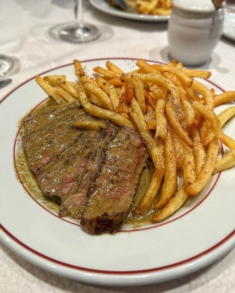 Steak Frites Paris, Paris Steak Frites, Steak Frites Aesthetic, Steak Frites Recipe, Steak And Frites, Notorious Foodie, Steak And Fries, French Steak, Steak And Chips