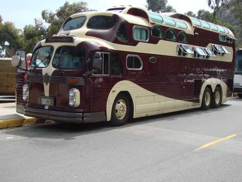 Best Looking Land-Yacht? - Page 6 - Pelican Parts Forums Vintage Motorhome, Rv Bus, Custom Campers, Vintage Rv, Bus Camper, Cool Vans, Motor Homes, Weird Cars, Vintage Campers