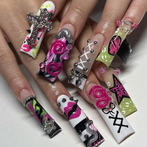 #y2knails #nailart #nailtech #y2k #nail2inspire #nailsart #junknails #naildesign #summernails #fashion #style #summervibes #inspo Y2k Junk Nail, 2010 Nails, Monster High Nails, Tacky Nails, Bratz Rock Angelz, Nail Piercing, Uk Nails, Junk Nails, Funky Nail Art