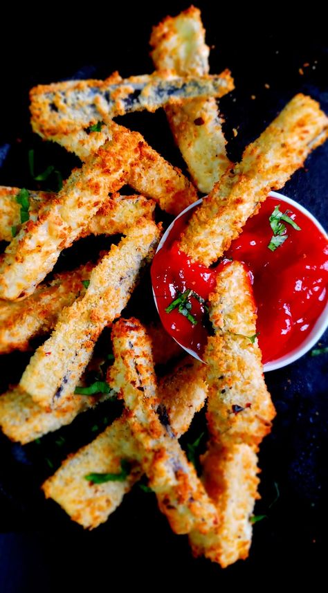 Eggplant Sticks, Air Fried Eggplant, Fried Eggplant Recipes, Easy Eggplant, Eggplant Fries, Crispy Eggplant, Simple Sides, Eggplant Recipes Easy, Air Fryer Recipes Vegetarian