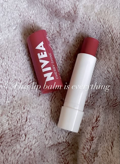 Cherry Lip Gloss, Nivea Lip Balm, Best Lip Balms, Cherry Lip Balm, Cute Nail Polish, Cute And Aesthetic, Cherry Lips, Best Lip Balm, Makeup Accesories