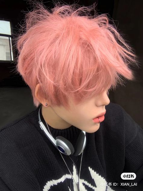 Guys With Pink Hair, Pink Hair Guy, Light Pink Hair, Hot Pink Hair, Hair Tint, Peach Hair, Pastel Pink Hair, Men Hair Color, Hair Inspiration Short