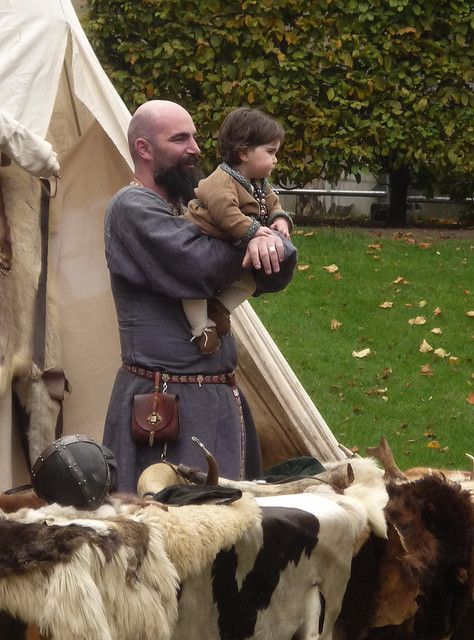 Viking Baby, Viking Garb, Learn Skills, History Queen, Viking Life, Viking Costume, Father And Baby, Viking Clothing, Strange History