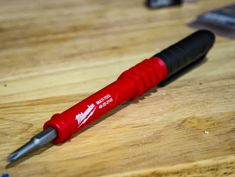 The new Milwaukee Multipick brings a 4-in-1 tool design for installers. With a retail price near $18, it combines a slotted head screwdriver, Phillips head screwdriver, pick/hook, and spudging tool in a single compact package.  https://www.protoolreviews.com/tools/hand/milwaukee-multipick-48-22-2145/37306/  #MilwaukeeTool #NBHD #NothingButHeavyDuty #Installation #Spudger #CAT5  #VDV Milwaukee Hand Tools, Milwaukee Power Tools, New Milwaukee Tools, Milwaukee Fuel, Makita Tools, Workshop Tools, Bosch Tools, Pro Tools, New Tools