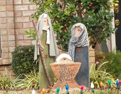 8 Outdoor Nativity Scene Ideas | MyNativity Diy Nativity Scene Outdoor, Nativity Scene Ideas, Diy Nativity Scene, Christmas Nativity Scene Diy, Nativity Scene Diy, Outdoor Nativity Scene, Outdoor Nativity, Diy Nativity, Scene Ideas