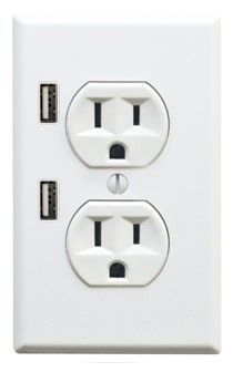 FastMac U-Socket. These things need to become the standard. Usb Outlet, Lois Lane, Cool Tech, New House Ideas, My New Room, Household Hacks, Good Ideas, My Dream Home, Cool Gadgets