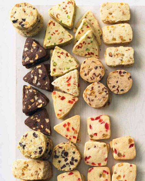 Favorite Christmas Cookies Baking List Icebox Cookie Recipe, Ice Box Cookies, Different Types Of Cookies, Cookie Swap Recipes, Slice And Bake Cookies, Types Of Cookies, Box Cookies, Icebox Cookies, Oatmeal Cranberry Cookies