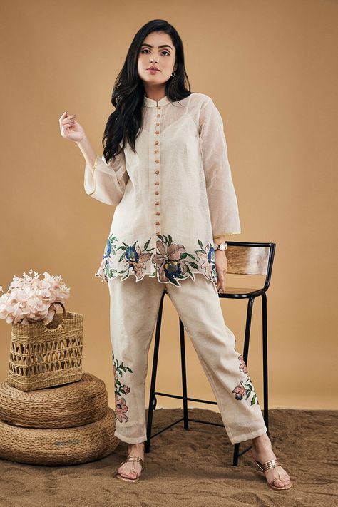 Shop for Soup by Sougat Paul Off White Handloom Net Orchid Bloom Applique Top And Pant Set for Women Online at Aza Fashions Co Ords Outfits, Pakistani Fashion Casual, Embroidered Belt, Coord Set, Embroidered Organza, Simple Pakistani Dresses, Boutique Dress Designs, Designer Dresses Casual, Top And Pants Set