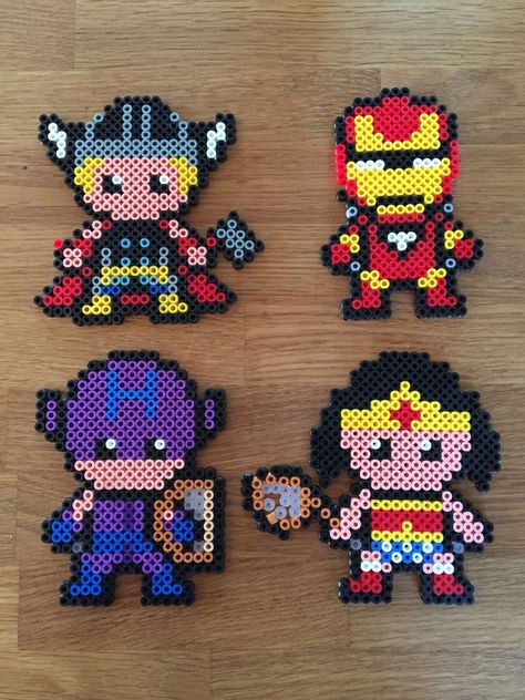 Wonder Woman Perler Beads, Beads Perler, Pixel Beads, Melty Bead Patterns, Art Perle, Fuse Bead Patterns, Hama Beads Design, Perler Bead Templates, Bead Sprite