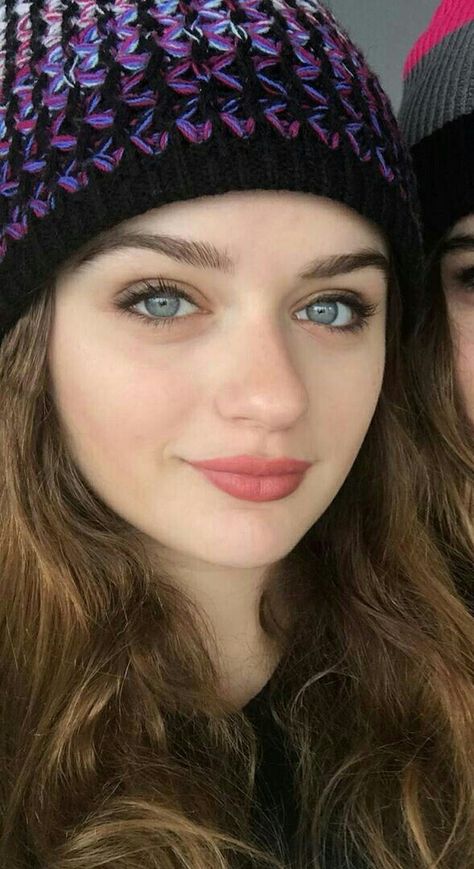 My Celebrity Look Alike, Celebrity Look Alike, Joey King, Baby Milk, Hollywood Actor, Hottest Celebrities, Woman Face, Celebrities Female, Blue Eyes