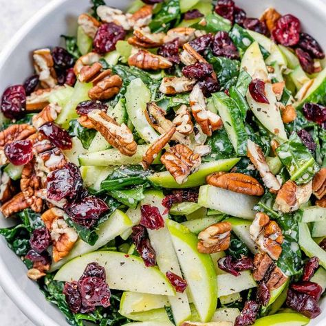 Kale Apple Salad | Clean Food Crush Cfc Recipes, Apple Salads, Kale Apple Salad, Clean Food Crush Recipes, Clean Food Recipes, Eating Green, Salad Keto, Apple Salad Recipes, Side Salads