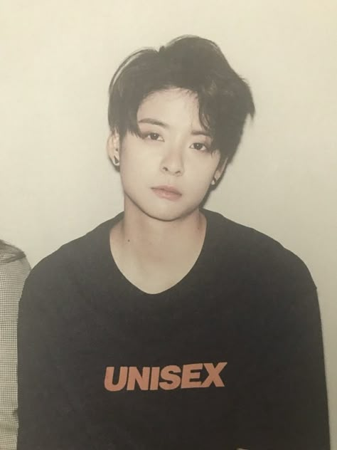 Amber Lui, Fx Amber, Amber Wallpaper, Amber J Liu, Androgynous Look, Amber Liu, Drama Llama, X Picture, Llama Drama