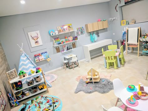 Daycare In Apartment, Family Daycare Setup Ideas, Babies Room Childcare Ideas, Nursery Room Ideas Childcare, Toddler Daycare Rooms, Baby Room Ideas Early Years, Home Daycare Rooms, Daycare Room Ideas, Church Nursery Decor