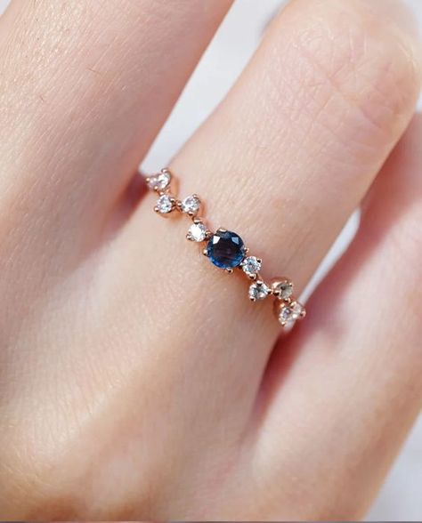 Sapphire Cluster Ring, Engagement Ring Sapphire, Blue Sapphire Diamond Ring, Diamond Ring Unique, Ring Blue Sapphire, Blue Sapphire Engagement Ring, Ring Sapphire, Unique Diamond Rings, Blue Sapphire Ring