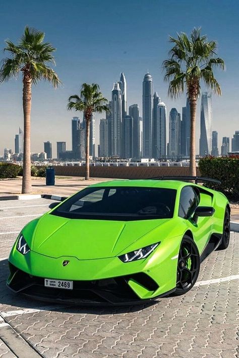 A collection of best cars Best Looking Cars, Savings Hacks, Cars At Night, Cars For Women, Cars Bugatti, Car Hub, Cool Truck Accessories, Cars Tattoo, Aventador Lamborghini