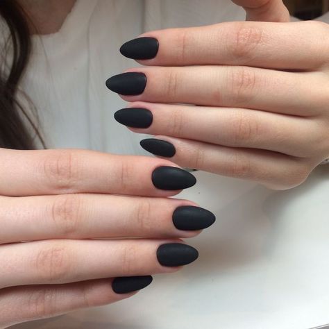 Dark Matte Nails Short, Short Coffin Shape Nails Black, Black Nails Short Almond, Short Almond Nails Dark, Black Almond Nails Short, Matte Black Almond Nails, Short Black Almond Nails, Almond Nails Dark, Matte Almond Nails