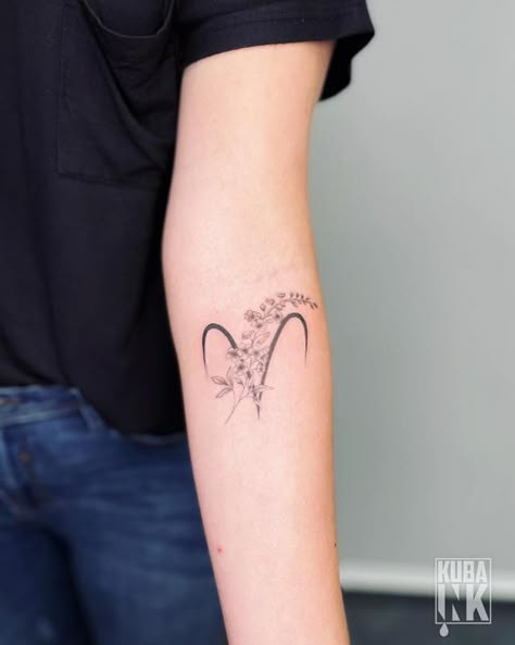 The Aries Zodiac Sign Tattoo 4 Aries Rib Tattoo, Simple Aries Tattoo Design, Aries Sleeve Tattoo For Women, Aries Wrist Tattoo, Aries Hand Tattoo, Aries Ram Tattoo For Women, Small Aries Tattoos For Women, Cute Aries Tattoo, Unique Aries Tattoo For Women