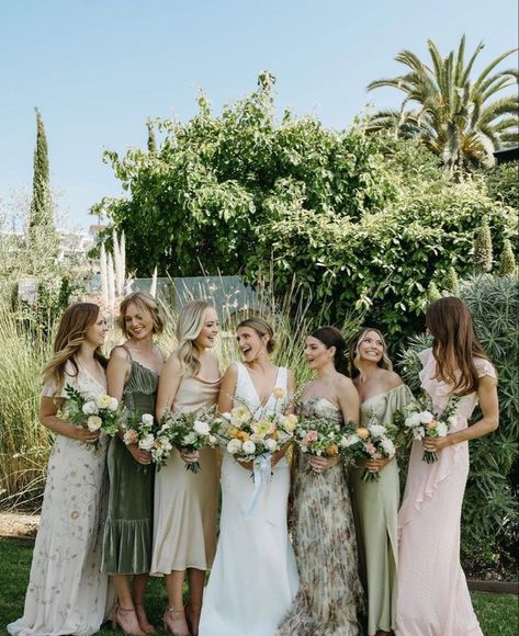 Wedding Color Palettes, Floral Bridesmaid Dresses, Bridesmaid Colors, Floral Bridesmaid, Green Bridesmaid, Bridesmaid Dress Colors, Future Wedding Plans, Green Bridesmaid Dresses, Garden Party Wedding