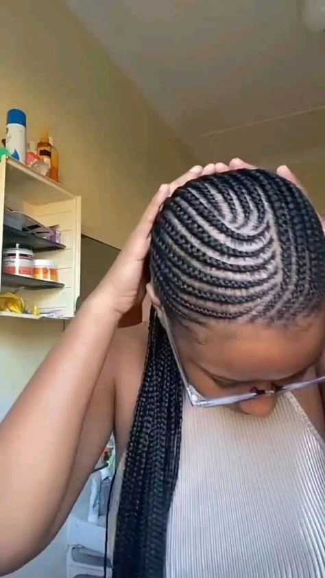 School Hairstyles Cornrow, Back To School Hairstyles Cornrow, Fulani Styles, Girl Hairstyles Black Women, Stitch Cornrows, Big Cornrows Hairstyles, Updo Cornrows, Braids Stitch, Cornrow Updo