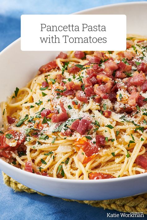 Panchetta Recipes, Pasta With Tomatoes, Pancetta Recipes, Fresh Tomato Pasta, Pancetta Pasta, Fresh Tomato Sauce, Tomatoes Recipe, Pasta Dinners, Spaghetti Pasta