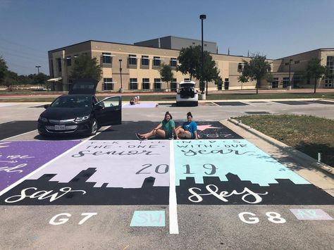 Twin Parking Spot Ideas, Senior Parking Spaces Friends, Parking Spot Painting Matching, Parking Spot Designs Senior, Best Friend Senior Parking Spots, Best Friend Matching Senior Parking Spots, Matching Parking Spot Painting, Matching Parking Spots, Best Friend Parking Spot Painting