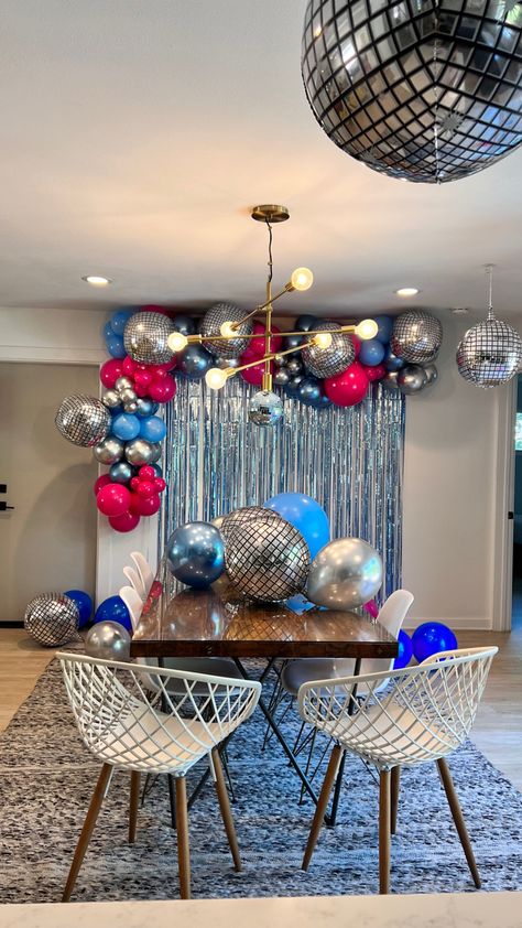 Dancing queen balloon garland with disco balls. Blue, hot pink and silver balloons. Dancing Queen Bachelorette Theme, Disco Mamma Mia Party, Mama Mia Birthday Decorations, Mama Mia Hoco Theme, Mama Mia Balloon Arch, Abba Decorations, Mamma Mia Balloon Arch, Mamma Mia Homecoming, Mamma Mia Disco Party