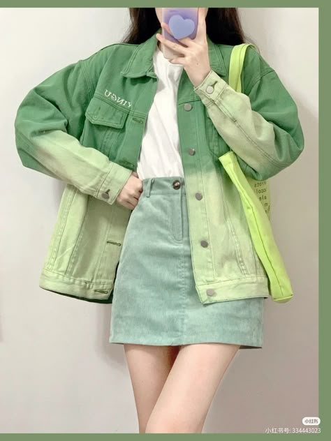 Green Outfit Aesthetic Casual, Kawaii Green Outfits, Green Girly Outfits, Korean Green Outfit, Green Outfit Korean, Green Outfits Aesthetic, Pastel Colors Fashion, Cute Outfits With Shorts, Ootd Korean Style