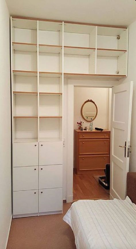 Closet For Tiny Bedroom, Tiny Dressing Room Ideas, Beds In Closets Ideas, Tiny Room Storage, Small Bedroom With Closet, Small Narrow Bedroom Ideas, Tiny Master Bedrooms Decor, Tiny Bedroom Layout, Tiny Bedroom Storage Ideas