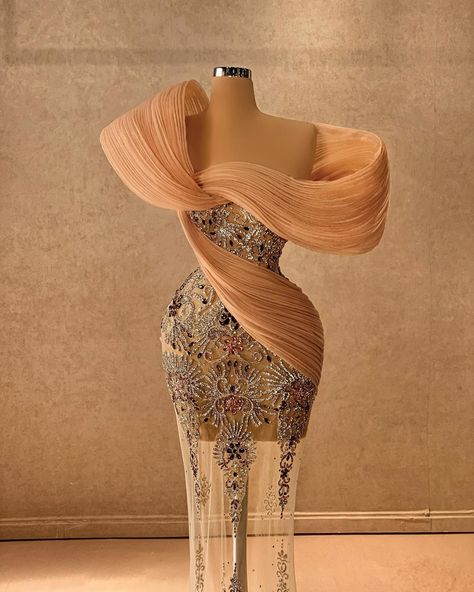 Warm tones only✨ #hautecouture #dresses #dressup #dress #longdresses Goddess Exclusive, Nigerian Lace Styles Dress, Classy Gowns, Chic Dress Classy, Lace Gown Styles, Structured Dress, Dinner Dress Classy, Classy Prom Dresses, Haute Couture Dresses