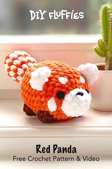 Crochet Stuffies, Crochet Plushies, Crochet Design Pattern, Fun Crochet Projects, Fun Crochet, Crochet Things, Diy Crochet Projects, Crochet Inspo, Red Panda