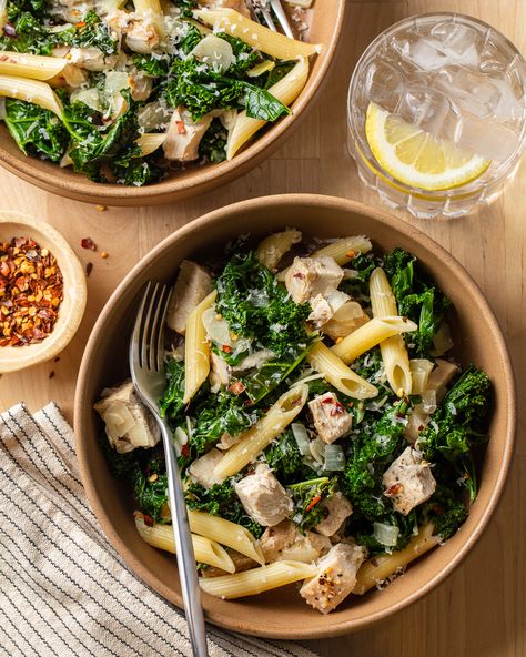 Chicken And Kale Pasta Recipes, Chicken Kale Pasta Recipes, Kale Chicken Pasta, Chicken And Kale Pasta, Kale Chicken Recipes, Kale And Chicken Recipes, Chicken Kale Recipes, Collard Greens Pasta, Chicken And Kale Recipes