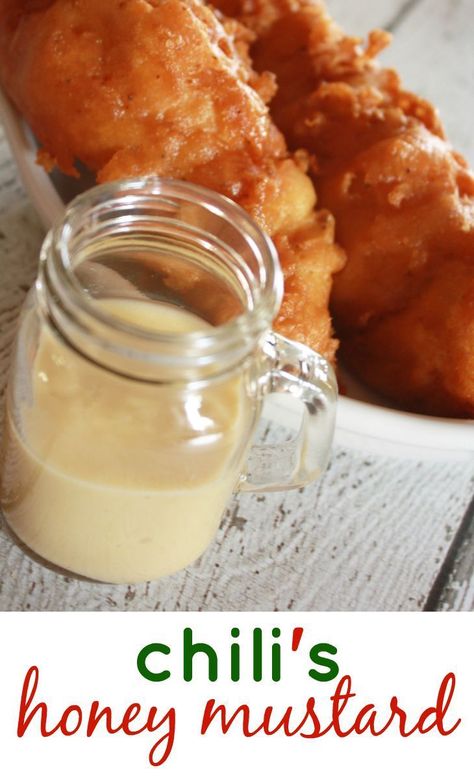 Chilis Chicken Crispers, Copycat Dinner, Dressing From Scratch, Chicken Crispers, Honey Mustard Recipes, Mustard Recipe, Honey Mustard Dressing, Homemade Condiments, Honey Mustard Sauce