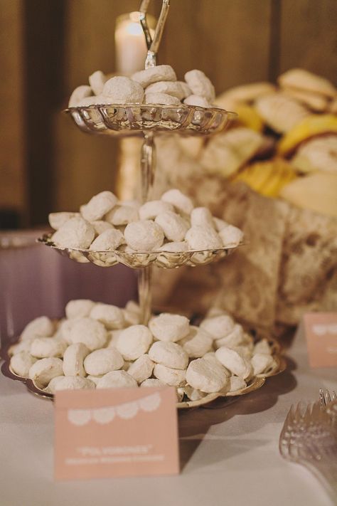 Photo by Anna Delores Photography Spaniard Wedding, Easy Cookie Cake Recipe, Easy Cookie Cake, Cookie Wedding Cake, Mexican Dessert Table, Elegant Mexican Wedding, Mexican Wedding Cake, Cookie Wedding, Mexican Themed Weddings