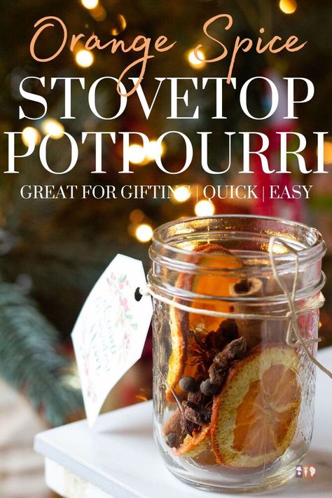 Diy Stove Top Potpourri, How To Make Potpourri, Potpourri Diy, Orange Potpourri, Christmas Candle Ideas, Gifts From The Kitchen, Holiday Potpourri, Homemade Potpourri, Dried Potpourri