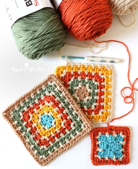 Color Block Granny Square, Yarn Trends 2023, 2 Color Crochet Square, Compact Granny Square, 2 Color Crochet Stitches, Blocking Crochet Squares, Granny Square 3 Colors, Block Stitch Crochet Pattern, Crochet Blocks Free Pattern Squares