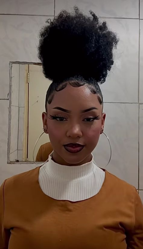 Hairstyles For Poofy Hair Black, Hair Puff Hairstyles, Natural Hairstyles For Black Women Rubber Bands, Low Puff Natural Hair 4c, Afro Hairstyles Black Women, Afro Puff Hairstyles Black Women, Natural Hair Puff Styles, Natural Hair Photoshoot Ideas, Puff Hairstyles Black Women