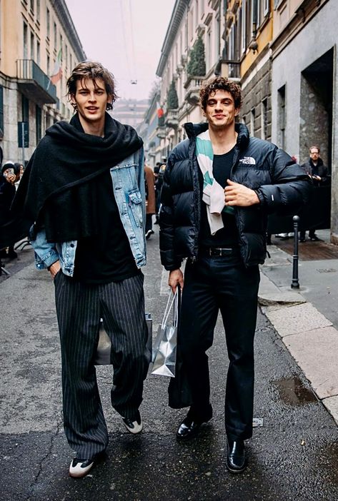 Milan Fashion Week Men, Mens Fashion Week Street Style, Men Fashion Week, Fashion Week 2023, Milan Men's Fashion Week, Milan Street Style, Men Street Fashion, Streetwear Mode, Mens Outfit Inspiration