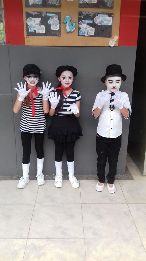 Mime Costume, Fall Family Photo Outfits, Kids Costumes Boys, Diy Kostüm, Circus Clown, Pantomime, Dressup Party, Fantasias Halloween, Fall Family Photos