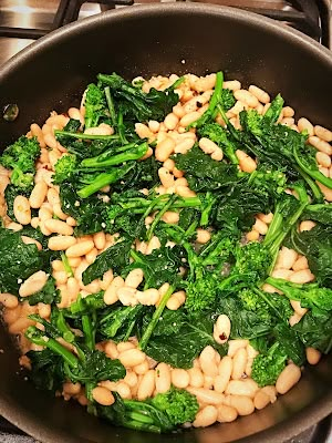 Broccoli And Beans Recipe, Broccoli And Beans, White Beans And Broccoli, Rapini And White Beans, Broccoli Rob Recipe, Broccoli Rabe Recipes, Broccoli Rabe And White Beans, Brocolli Rabe Recipes, Roasted Broccoli Rabe