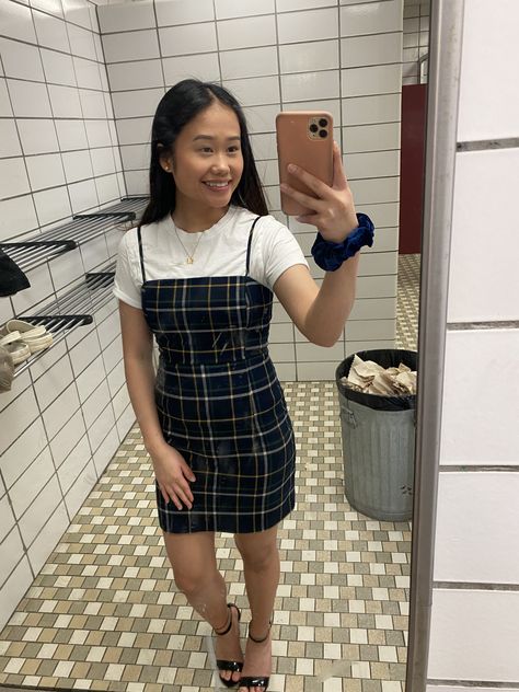 white t-shirt under a plaid slim dress... 💓 Dress With White Top Underneath, White Tee Under Dress Outfit, Dress With A Shirt Under, Sundress With Shirt Underneath, T Shirt And Dress Outfit Layering, White Tee Under Dress, Dress With White Shirt Under, Top Under Dress Outfits, Dress Over White Shirt