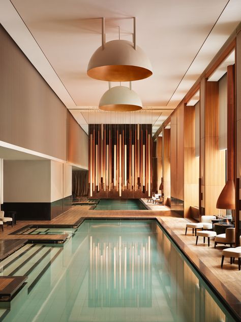 Aman New York, Luxury Travel Aesthetic, Midtown Nyc, Urban Hotels, Best Hotels In The World, Indoor Swimming Pool, New York Hotels, Best Spa, Spa Wellness