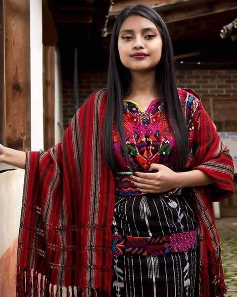 Guatemalan Outfit Ideas, Traditional Guatemalan Clothing, Guatemala Traditional Clothing, Nicaragua Clothing, Guatemala Clothes, Guatemala Clothing, Costa Rica Clothes, Guatemalan Clothing, Guatemala Women