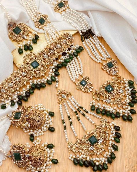 Bridal set Rs 5750 only. #bridalset #mala #longmala #jhumky #jhoomar #choker #teeka #stonejewellery #kundanjewellery #bridaljewellery #zirconjewellery #hyderabadijewellery #traditionaljewellery #casualjewellery #casualwear #fatimajewels #karachi #lahore #islamabad #pakistan #uk #usa #uae #saudiarabia #partywear #bridalwear #jewellery #jewellerylovers #weddingseason #jewelsbyfatimakhan Ad Jewellery Set, Pakistan Jewelry, Kundan Bridal Set, Bridal Jewelry Indian, Bride Indian, Indian Bridal Jewelry, Bridal Jewelry Sets Brides, Pakistani Bridal Jewelry, Indian Wedding Jewelry Sets