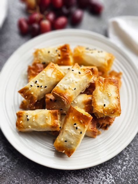 Baked Feta Phyllo Bites - Women of Today Phyllo Appetizers, Phyllo Bites, Philo Dough, Feta Bites, Simple Appetizers, Mexican Eggs, Phyllo Dough Recipes, Phyllo Pastry, Chipotle Paste