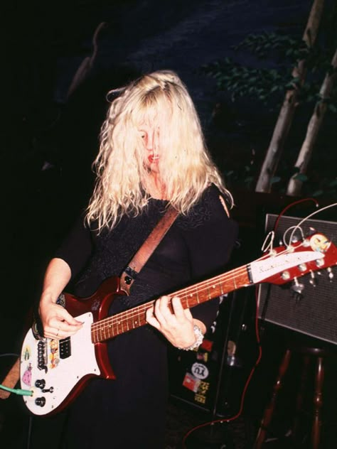 Kat Bjelland, Sludge Metal, Sid Wilson, Rockstar Gf, Riot Grrrl, Love U So Much, Courtney Love, Women In Music