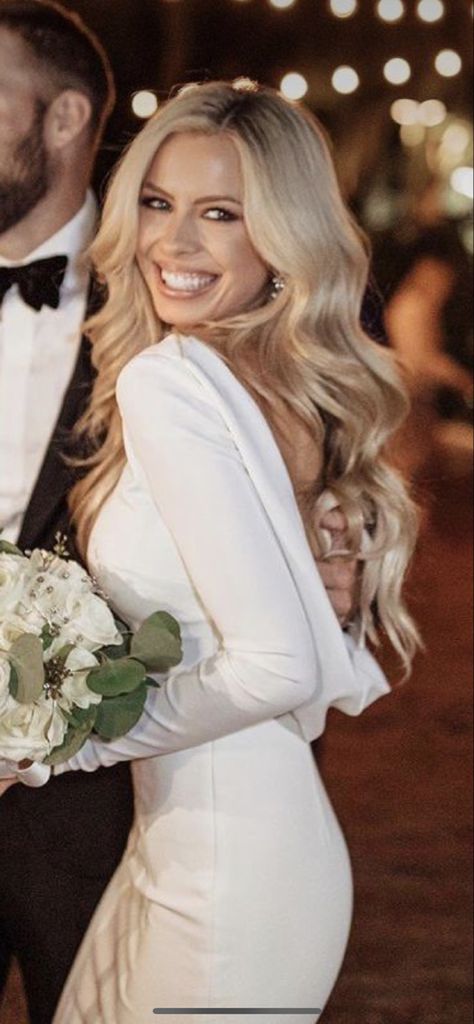 Curled Wedding Hair, Bride Hair Down, Wedding Curls, Blonde Wedding Hair, Bridal Hair Down, Bridal Hair Inspiration, Bridesmaid Hair Makeup, Wedding Hairstyles Bride, Long Hair Wedding Styles