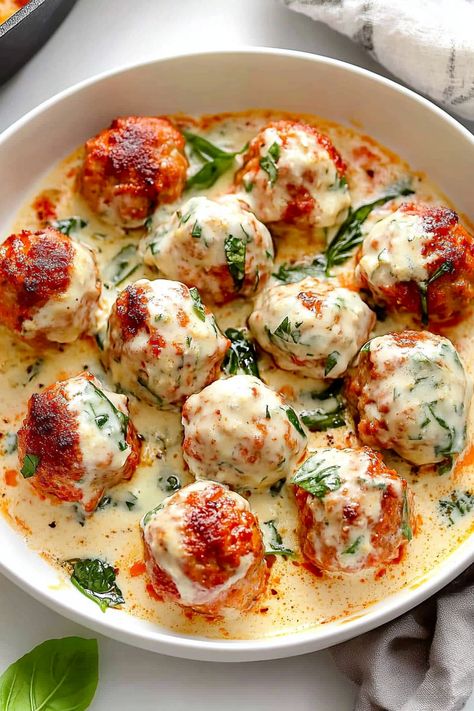 Ricotta Meatballs Light And Fluffy Meatballs, Meatballs And Ricotta Cheese, Cheesy Meatballs Recipe, Store Bought Meatball Recipes, Ricotta Meatballs Ground Beef, Boursin Meatballs, Turkey Ricotta Meatballs, Baked Chicken Ricotta Meatballs, Ricotta Meatball Recipes