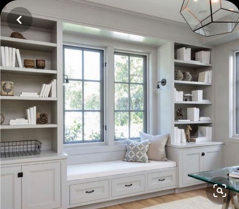 Window Seat Ideas, Craft Office, Window Seat Design, Built In Shelves Living Room, Living Room Built Ins, Window Benches, Organizing Hacks, Built In Cabinets, Room Storage