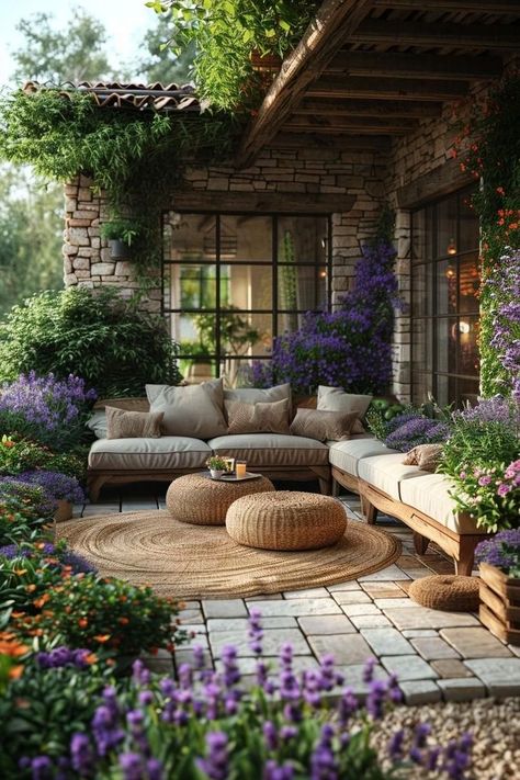 English Countryside Backyard, Mini Courtyard Ideas, Lush Garden Ideas, Garden Room Ideas Outdoor, Court Yard Garden Ideas Courtyards Patio, Courtyard Ideas On A Budget, Small Back Garden Landscaping, Cottage Patio Garden Ideas, Little Garden Ideas Small Spaces